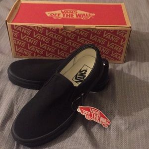 Brand new black vans slip on!